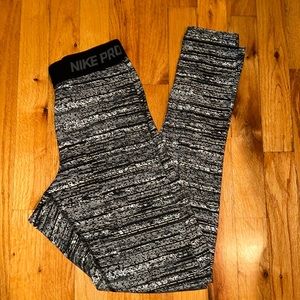 Nike Pro Leggings